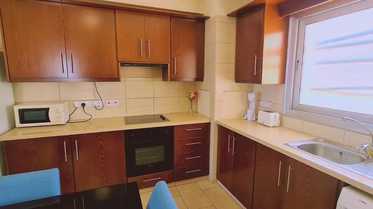 דירה פרוטאראס Stay Sunrise Beach Apt B01