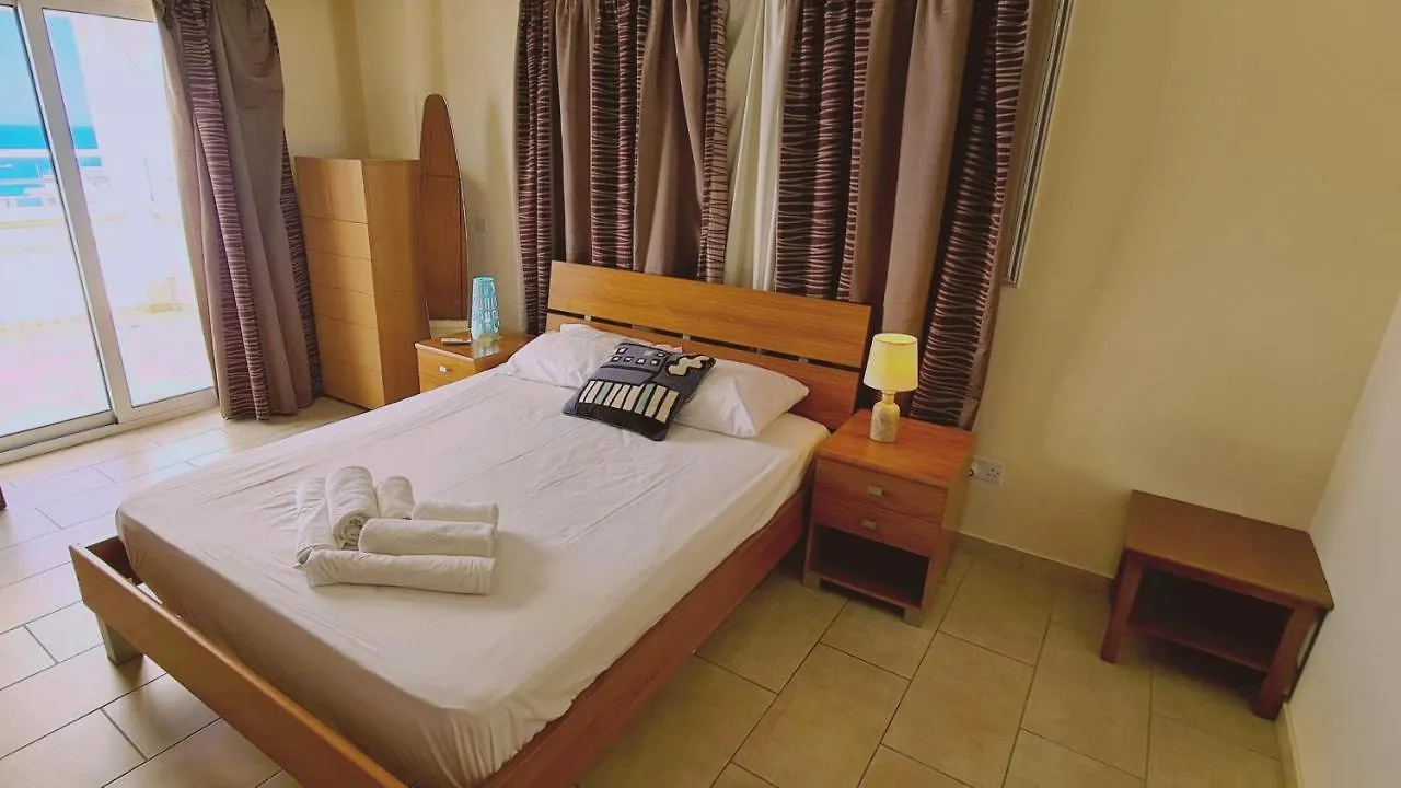 פרוטאראס Stay Sunrise Beach Apt B01 0*,  קפריסין