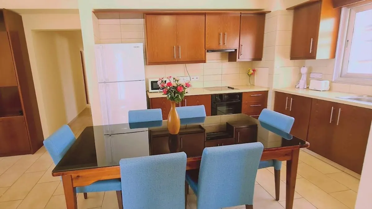 דירה פרוטאראס Stay Sunrise Beach Apt B01